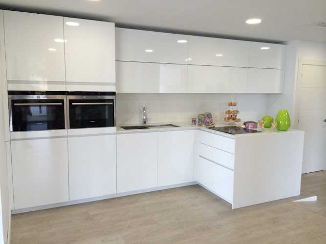 Fotografia tomada fuera de Sanchez Carpinteros - Carpintero en Vigo, Pontevedra