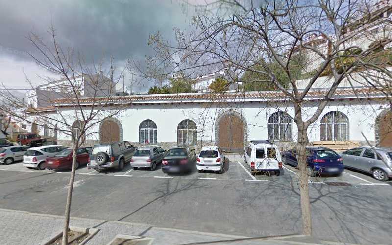 Fotografia tomada fuera de canillas de aceituno avenida andalucia 14d - Meubelwinkel en Canillas de Aceituno, Málaga