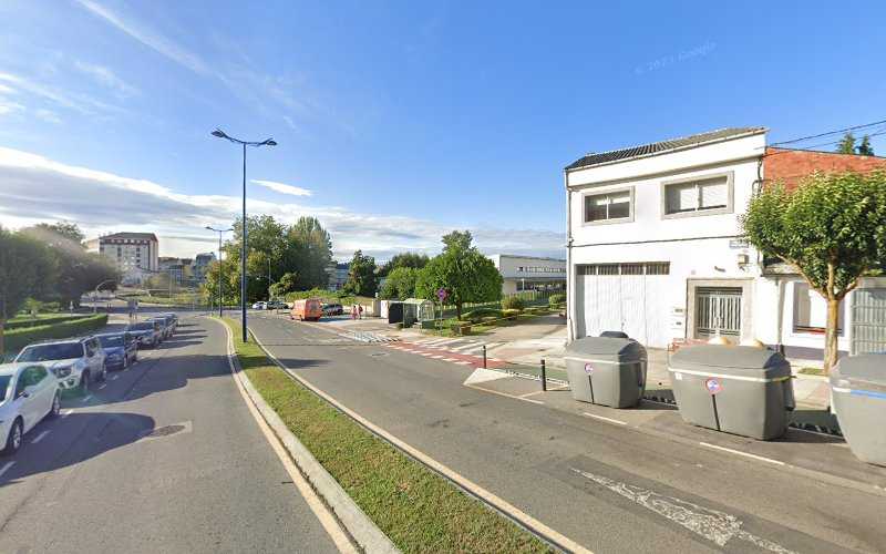 Fotografia tomada fuera de Aluminios González - Carpintería metálica y de aluminio en Lugo, Lugo