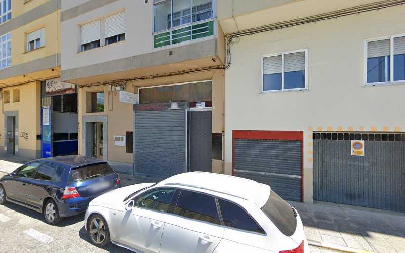 Fotografia tomada fuera de ALUMINIO Y PVC OZORES - Carpintería metálica y de aluminio en Lugo, Lugo