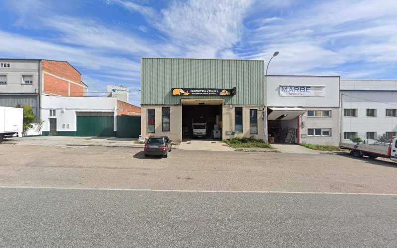 Fotografia tomada fuera de Jocarguiinox - Carpintería metálica y de aluminio en Lugo, Lugo