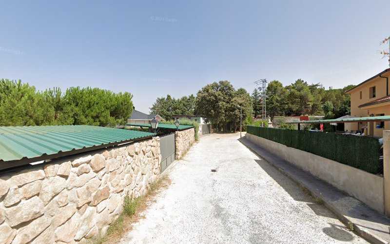 Fotografia tomada fuera de MetaMadera - Carpintero en Guadarrama, Madrid