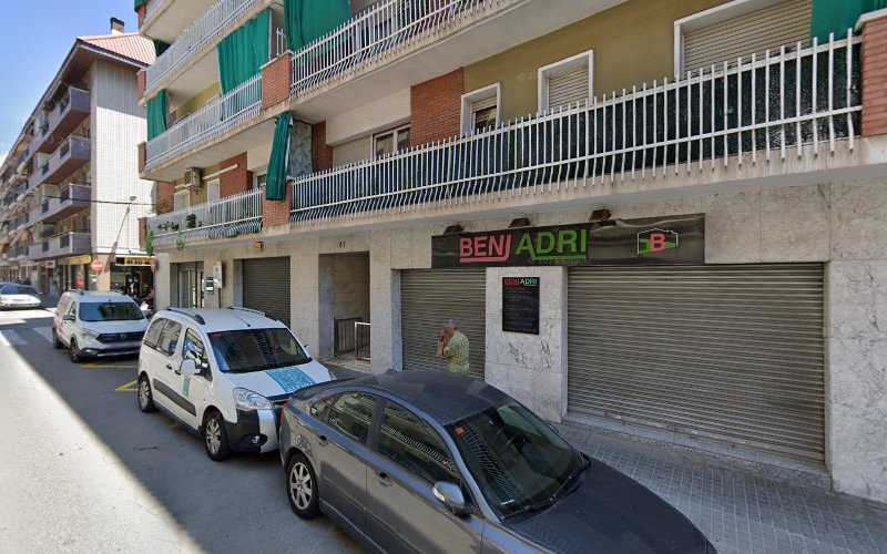 Fotografia tomada fuera de Benjadri - Carpintería metálica y de aluminio en Granollers, Barcelona