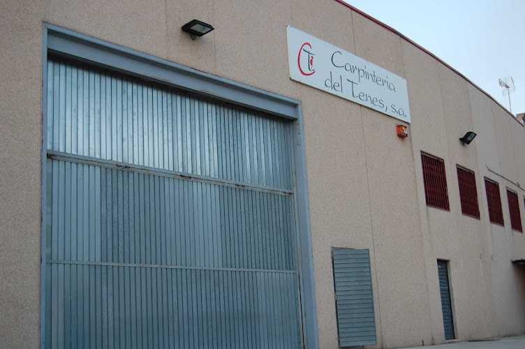 Fotografia tomada fuera de Promorefort Euroland, S.L. - Carpintería en Granollers, Barcelona