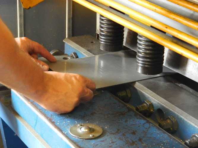 Fotografia tomada fuera de Aluminios Tarragona - Carpintería metálica y de aluminio en Perafort, Tarragona