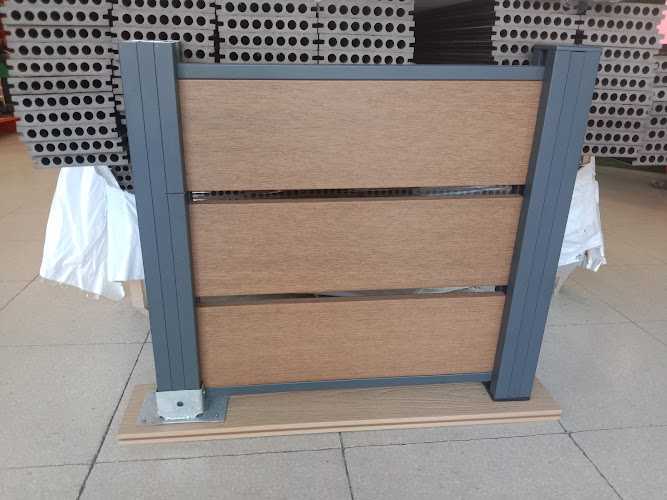 Fotografia tomada fuera de Grupo Lober Granollers - Tienda de pinturas en Granollers, Barcelona