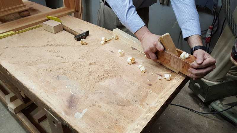 Fotografia tomada fuera de Fusteria Sant Josep - Botiga de mobles en La Palma de Cervelló, Barcelona