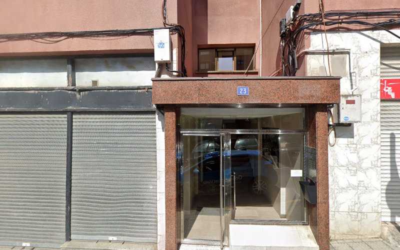 Fotografia tomada fuera de Aniceto Marcos Arribas - Carpintería metálica y de aluminio en Etxebarri, Vizcaya