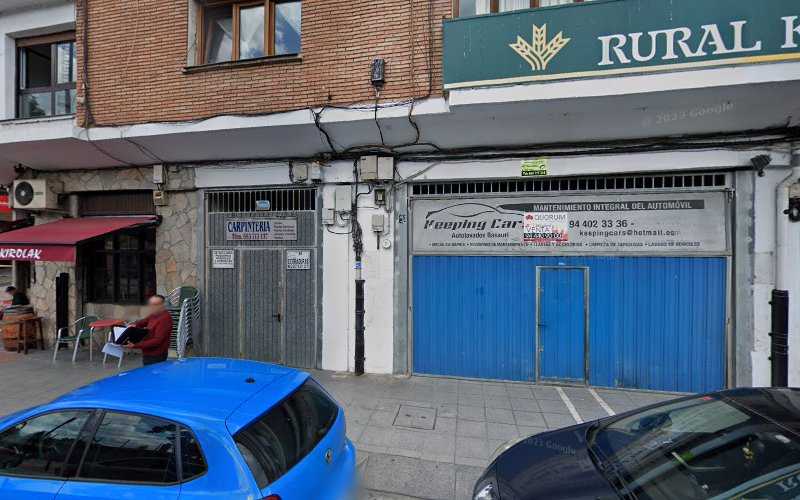 Fotografia tomada fuera de Carpintería Asier - Tienda de armarios en Basauri, Vizcaya