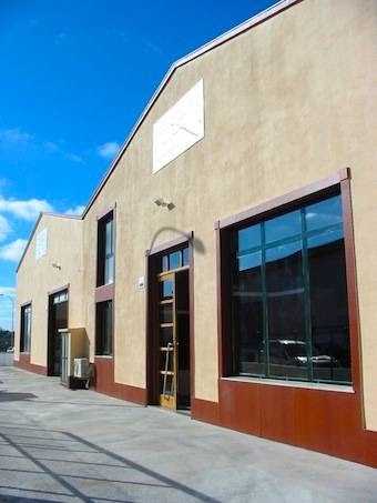 Fotografia tomada fuera de JPP Fusteria - Establecimiento de venta de madera en Es Castell, Baleares