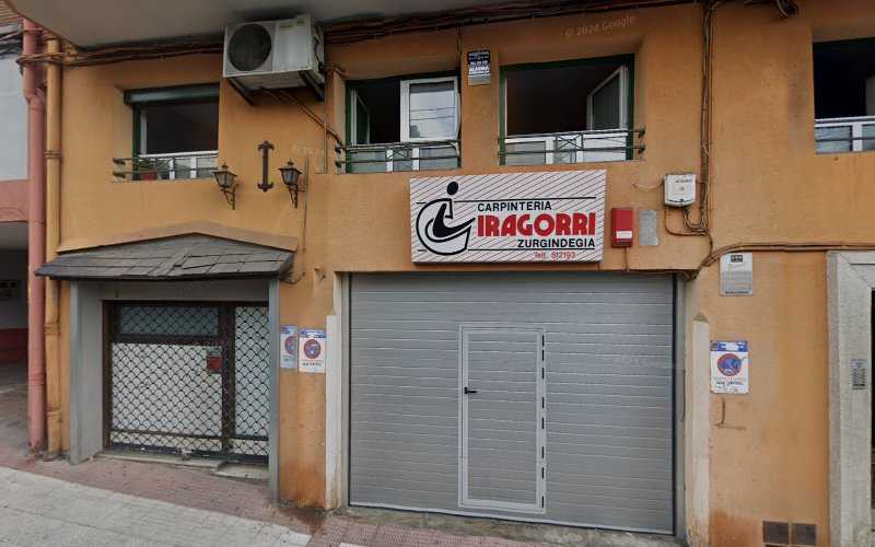 Fotografia tomada fuera de Carpintería Iragorri, S.L. - Tienda de armarios en Errenteria, Guipúzcoa