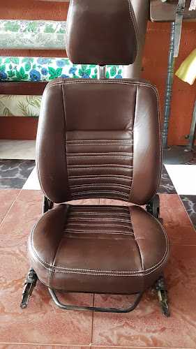 Fotografia tomada fuera de ALANSANI - Tapicería para automóviles en El Saucejo, Sevilla