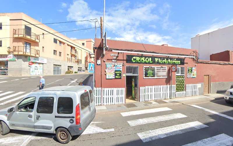 Fotografia tomada fuera de Cerlux - Carpintería metálica y de aluminio en Gáldar, Las Palmas