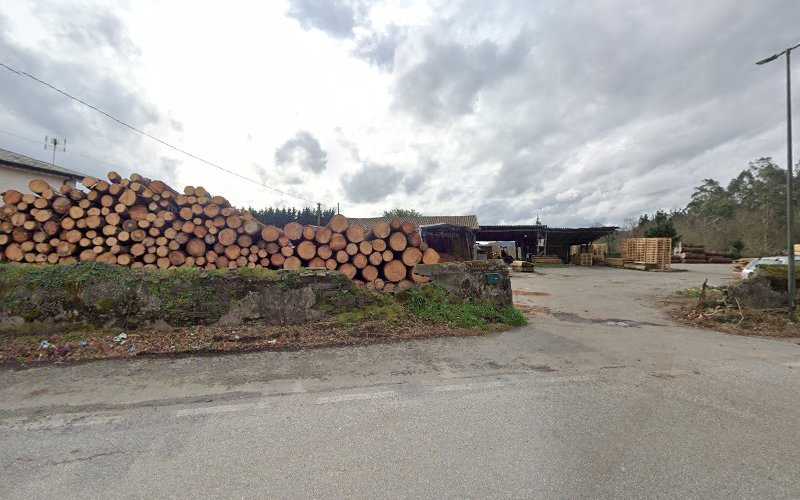 Fotografia tomada fuera de Maderas Diaz - Aserradero en Rilo, A Coruña