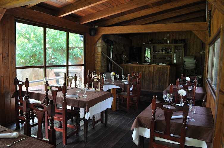 Fotografia tomada fuera de El Asador de Fiscal - restaurantes en Fiscal, Huesca