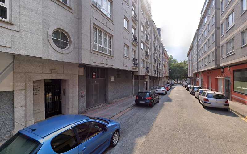 Fotografia tomada fuera de Hipólito Carneiro Saavedra - Carpintería metálica y de aluminio en Ferrol, A Coruña